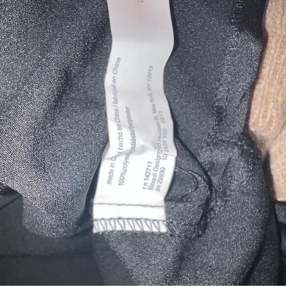 Eloquii Draped Shoulder V-Neck Blouse - Picture 7 of 7